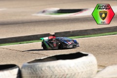Lambo-3-104