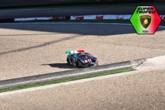 Lambo-3-82