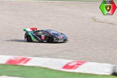 Lambo-4-13
