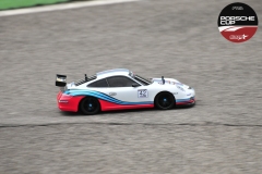 Porsche-47